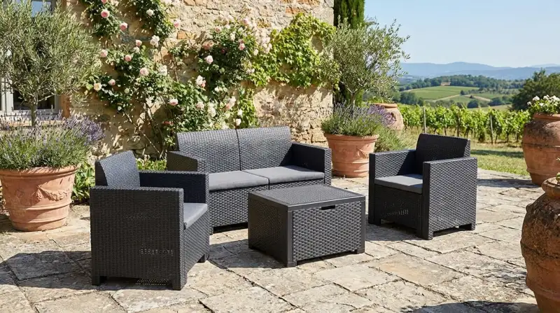 L'Élégance Durable du Rotin sur Votre Terrasse